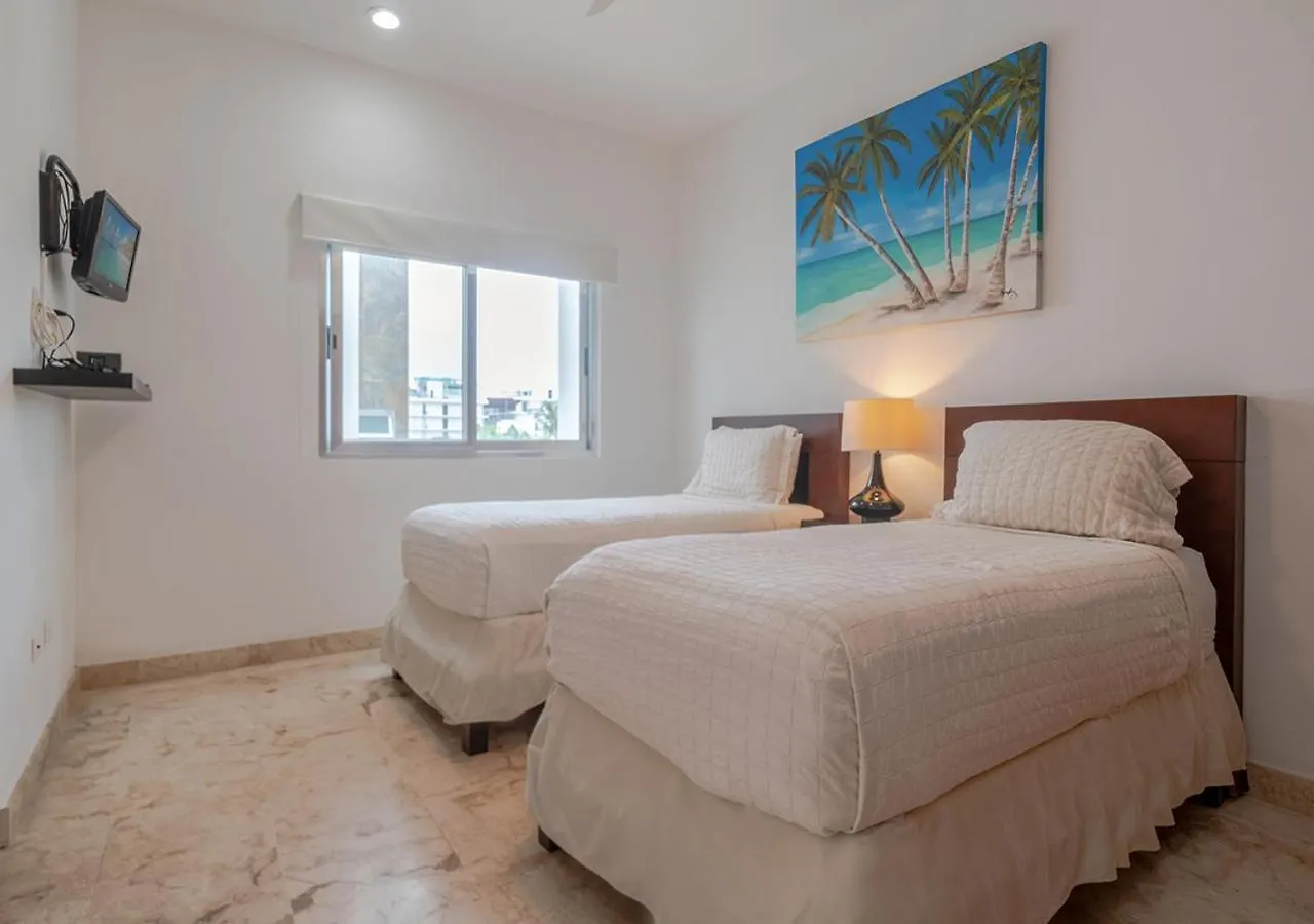 Holiday home Beachfront Penthouse With 3 Bedrooms & Ocean View - Las Nubes Playa del Carmen