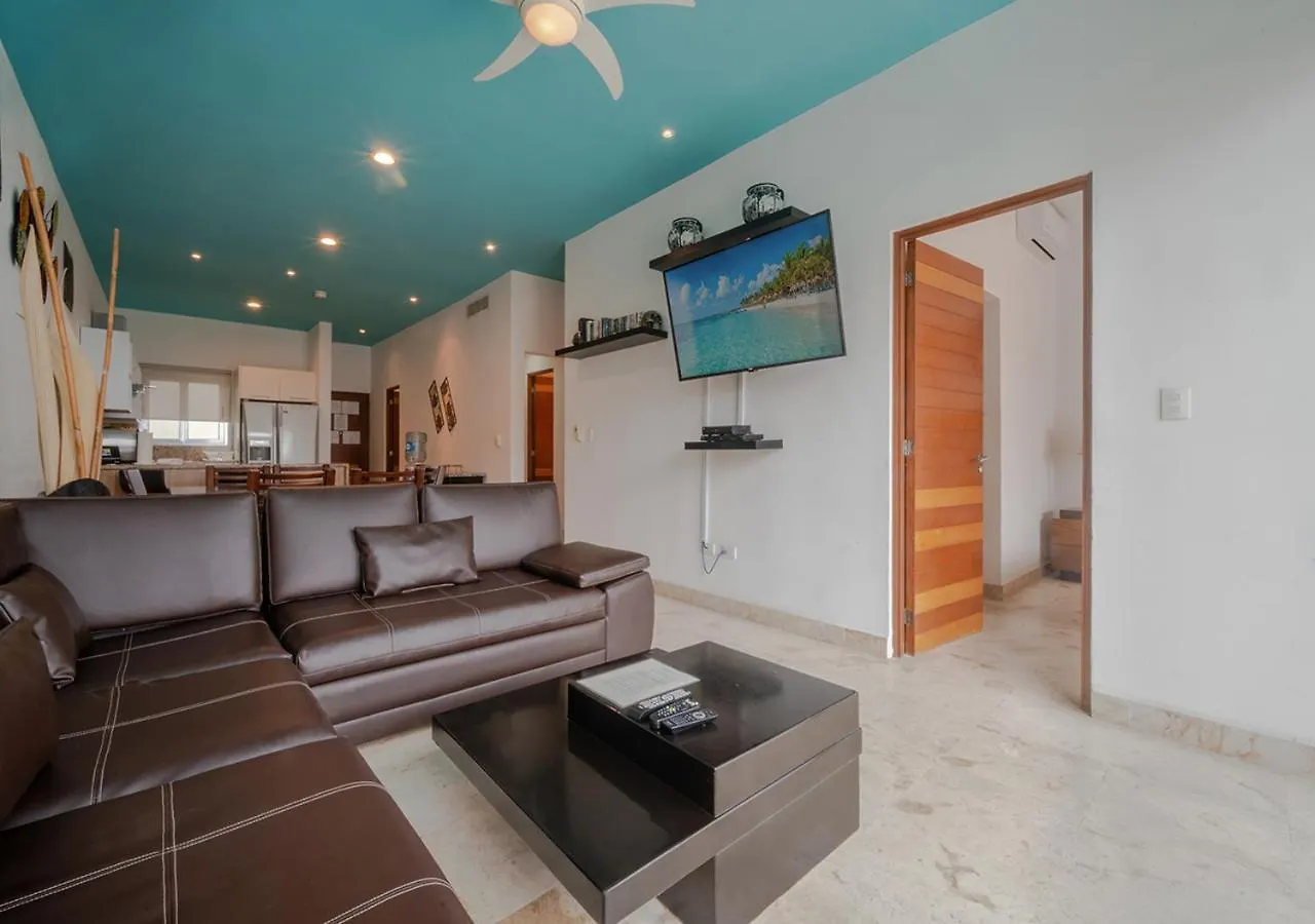 Beachfront Penthouse With 3 Bedrooms & Ocean View - Las Nubes Playa del Carmen 0*,