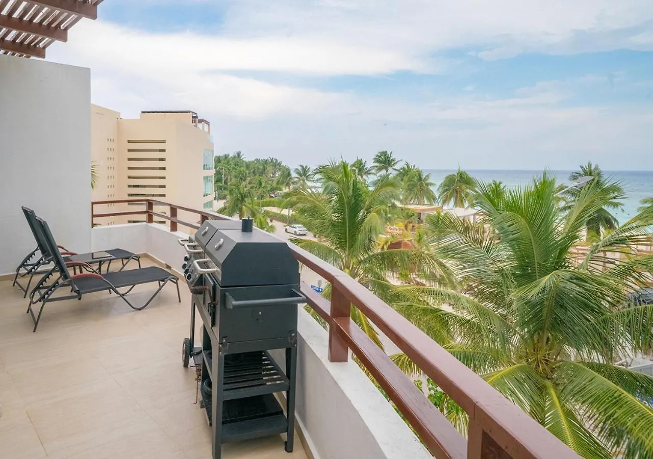 Holiday home Beachfront Penthouse With 3 Bedrooms & Ocean View - Las Nubes Playa del Carmen Mexico