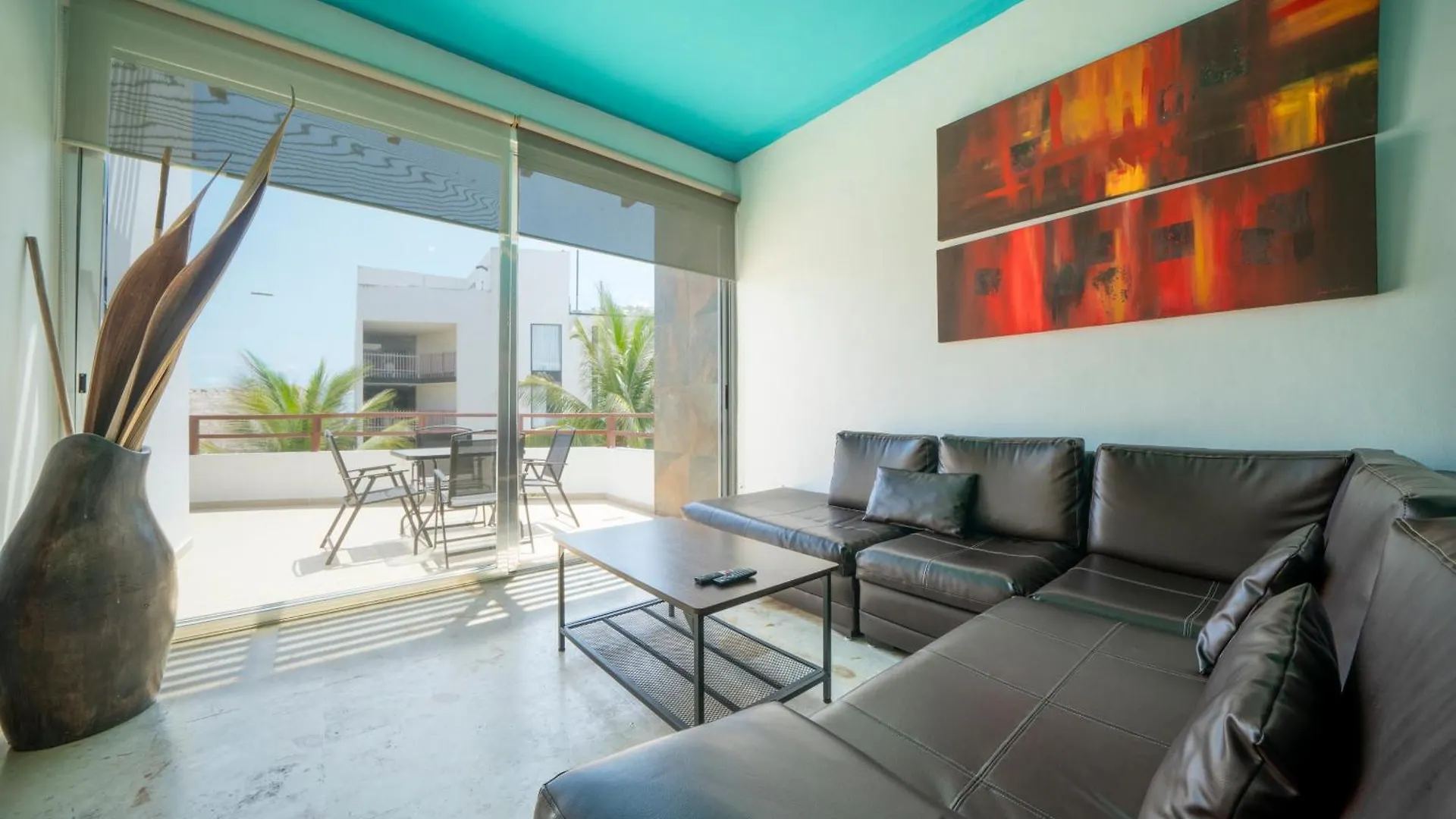 Beachfront Penthouse With 3 Bedrooms & Ocean View - Las Nubes Playa del Carmen Mexico