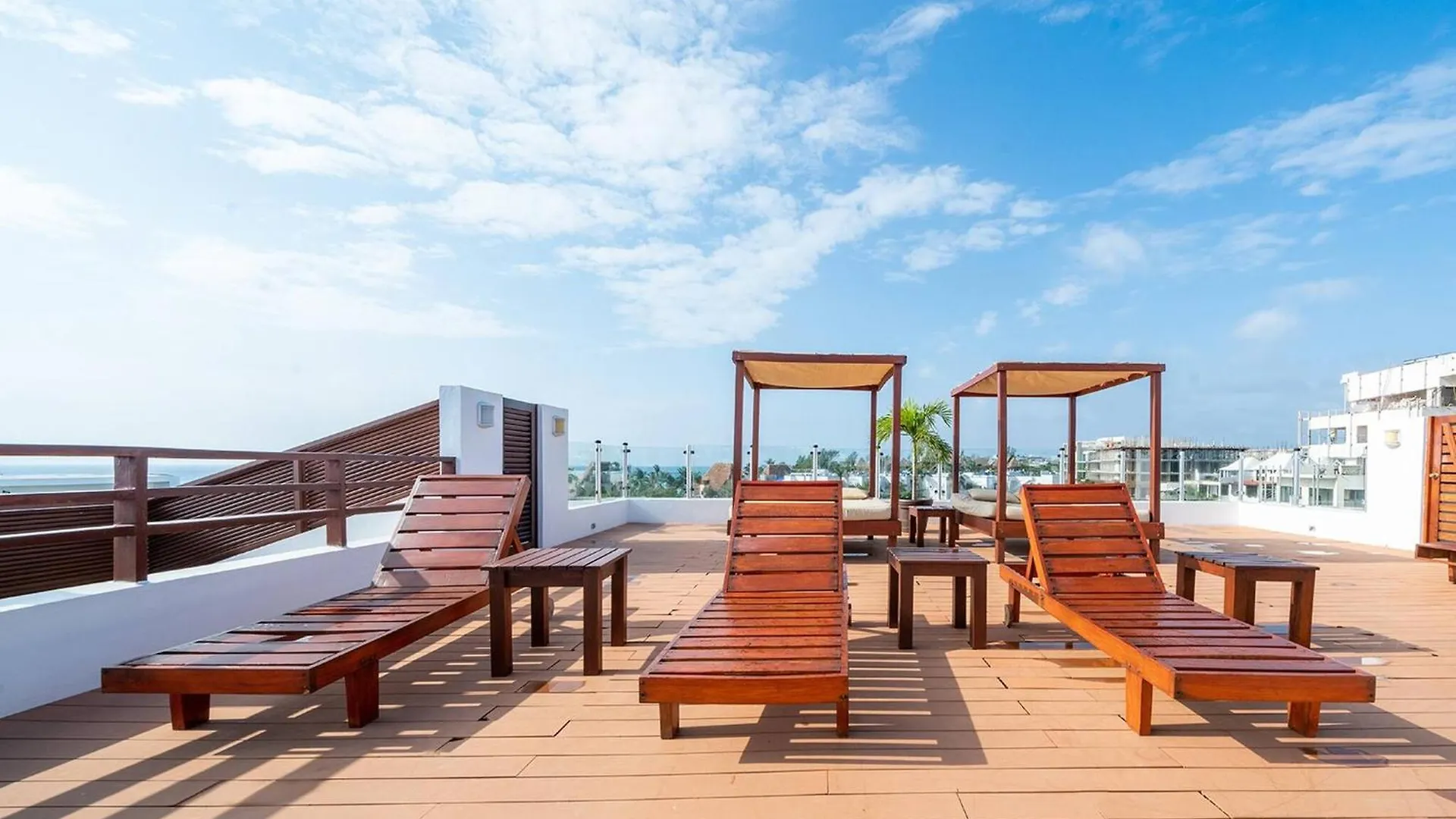 Beachfront Penthouse With 3 Bedrooms & Ocean View - Las Nubes Playa del Carmen
