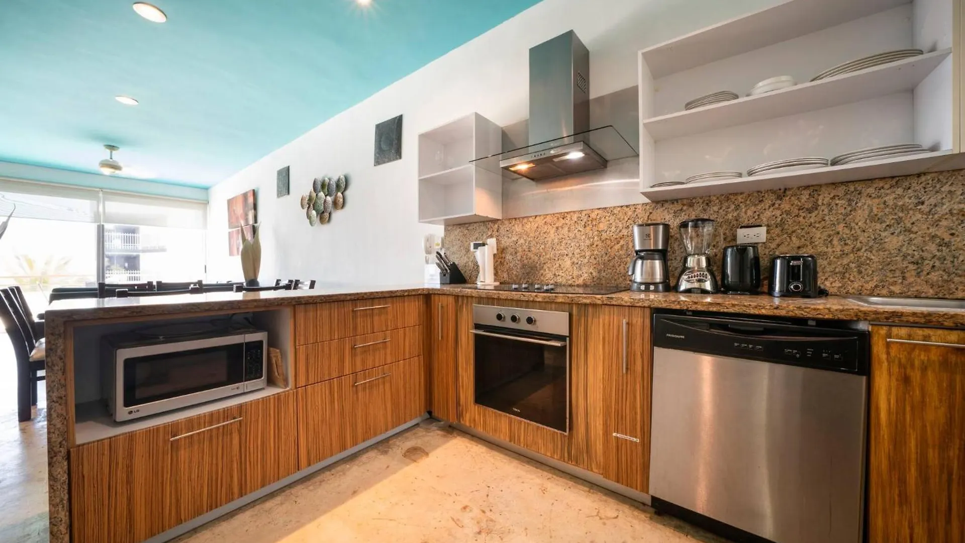 Holiday home Beachfront Penthouse With 3 Bedrooms & Ocean View - Las Nubes Playa del Carmen